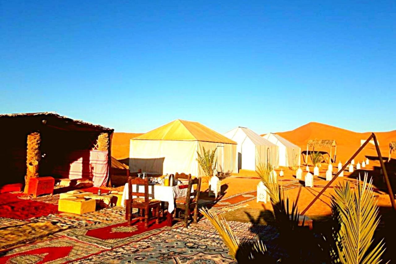 ホテル Africa Luxury Camps メルズーガ エクステリア 写真
