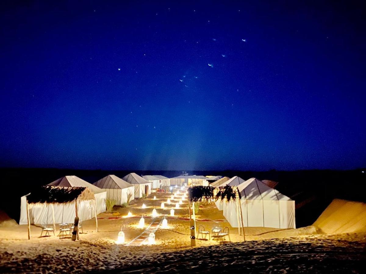 ホテル Africa Luxury Camps メルズーガ エクステリア 写真