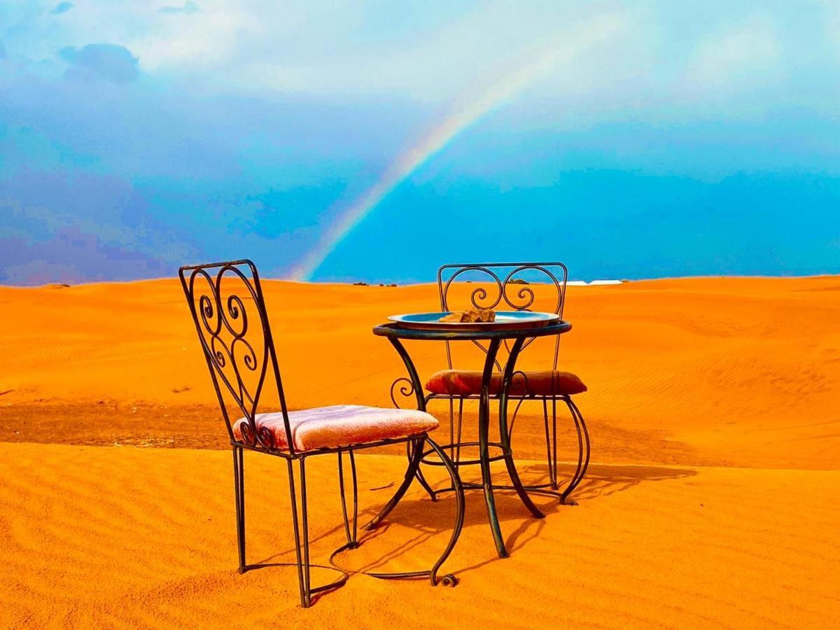 ホテル Africa Luxury Camps メルズーガ エクステリア 写真