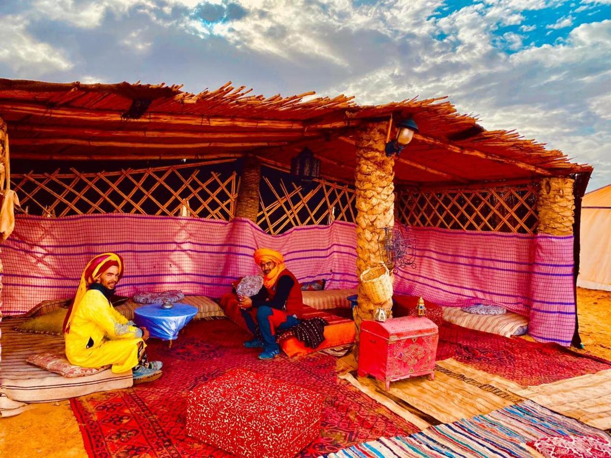 ホテル Africa Luxury Camps メルズーガ エクステリア 写真