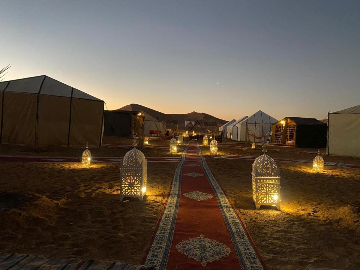 ホテル Africa Luxury Camps メルズーガ エクステリア 写真