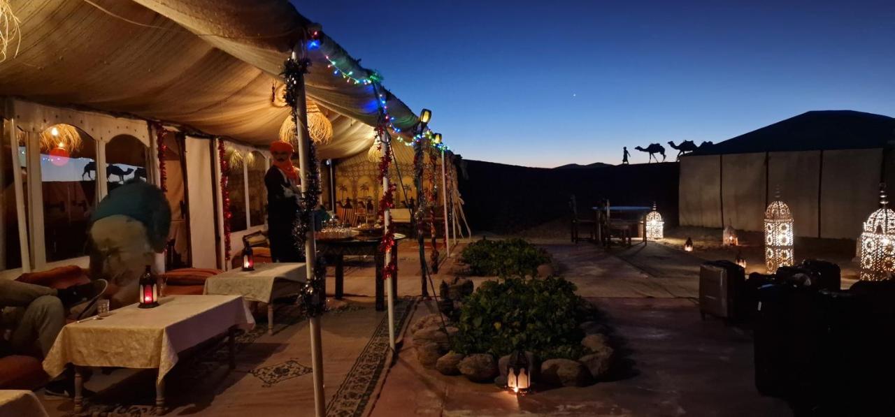 ホテル Africa Luxury Camps メルズーガ エクステリア 写真