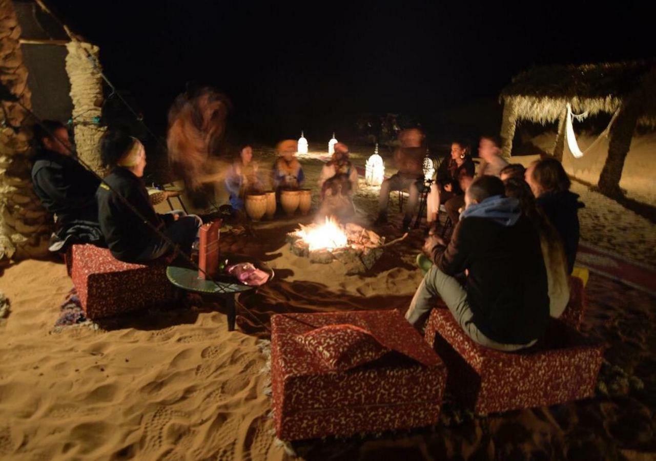 ホテル Africa Luxury Camps メルズーガ エクステリア 写真
