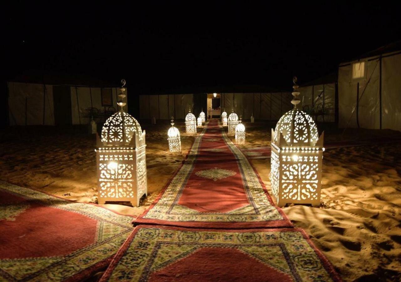 ホテル Africa Luxury Camps メルズーガ エクステリア 写真