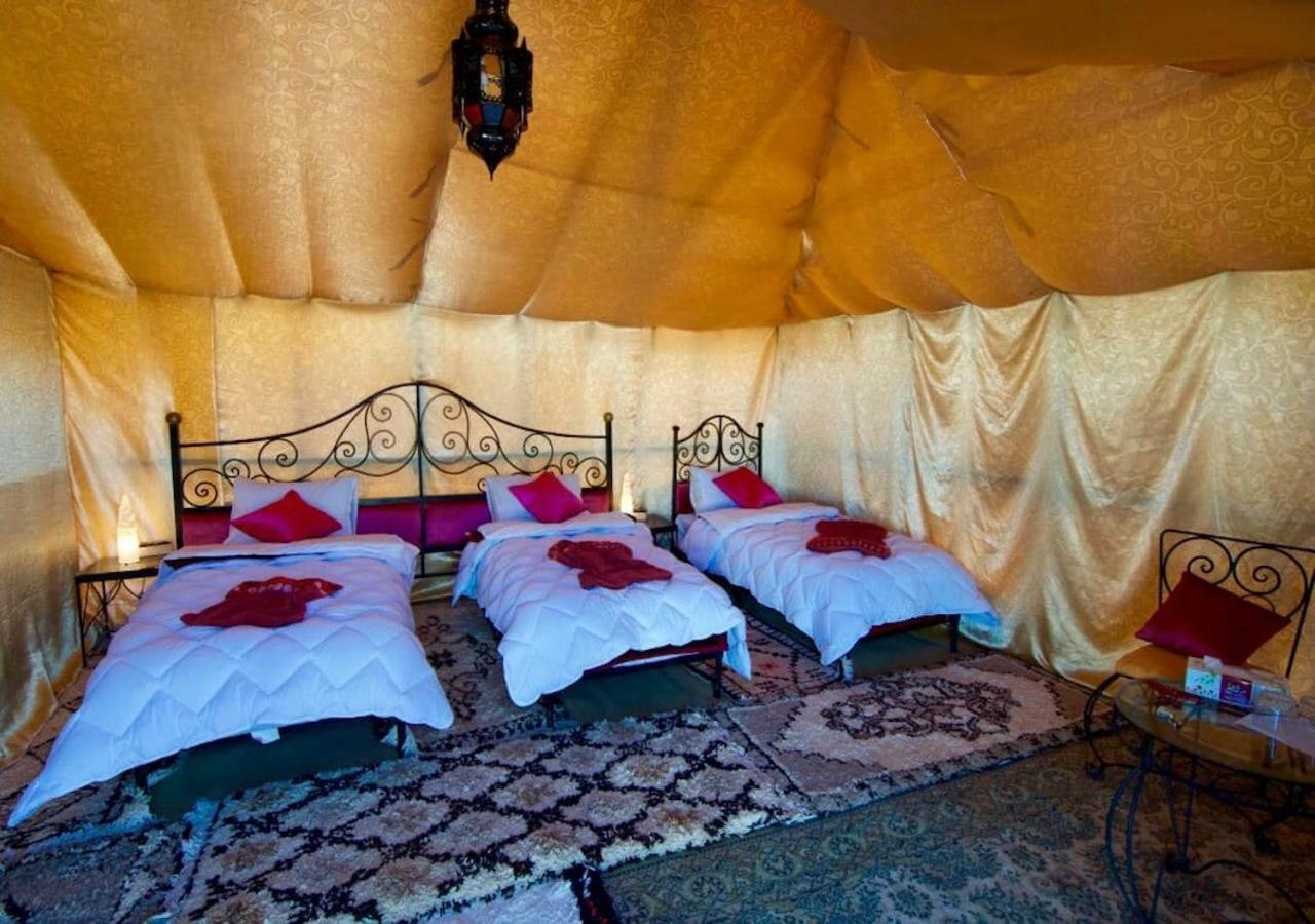 ホテル Africa Luxury Camps メルズーガ エクステリア 写真